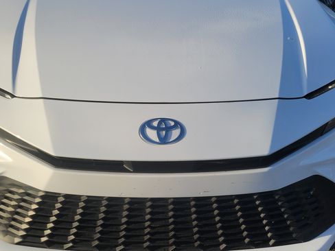 Certified 2025 Toyota Camry SE image 4