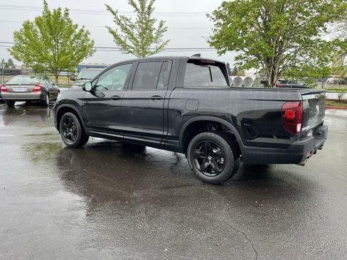 Used 2023 Honda Ridgeline Black Edition image 3