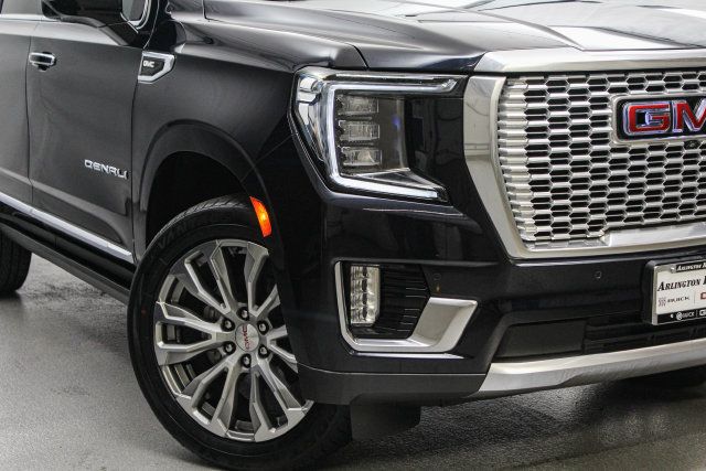 Certified 2021 GMC Yukon Denali w/ Denali Premium Package AWD/4WD image 3