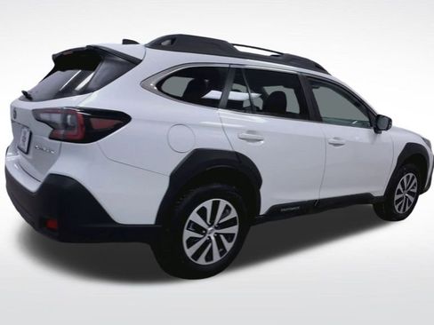 Certified 2025 Subaru Outback Premium image 10