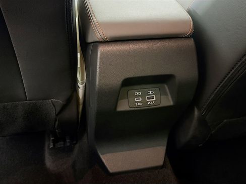 Certified 2025 Subaru Crosstrek 2.5i Limited w/ Crosstrek Mirror Package image 30