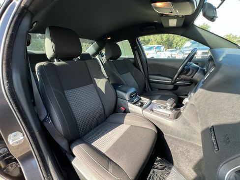 Used 2023 Dodge Charger SXT image 36