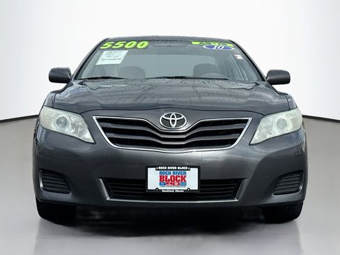 Used 2010 Toyota Camry image 15
