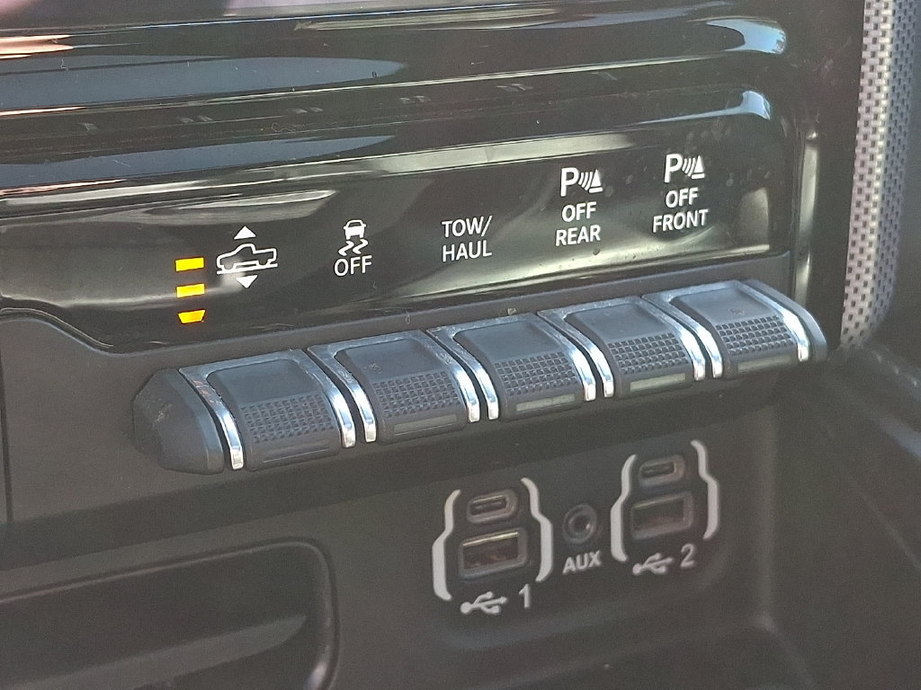 Used 2020 RAM 1500 Limited AWD/4WD image 26