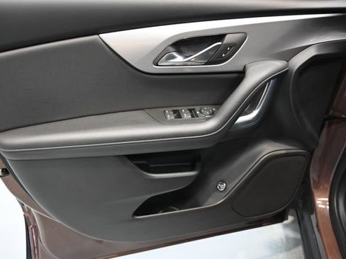 Used 2024 Chevrolet Blazer LT w/ Midnight/Sport Edition image 25