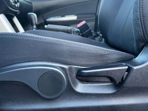 Used 2011 Subaru Forester 2.5X image 22