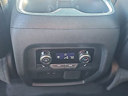 New 2026 GMC Acadia Denali Ultimate image 18