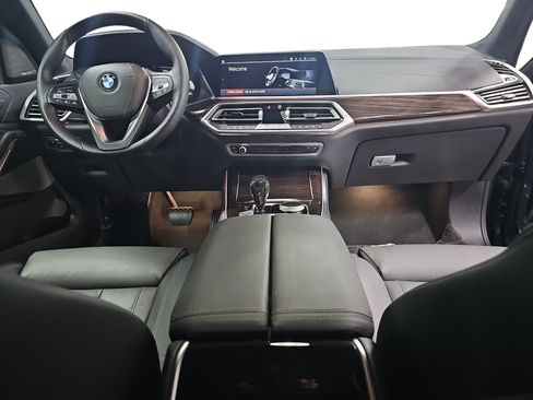 Used 2021 BMW X5 xDrive40i w/ Premium Package AWD/4WD image 9