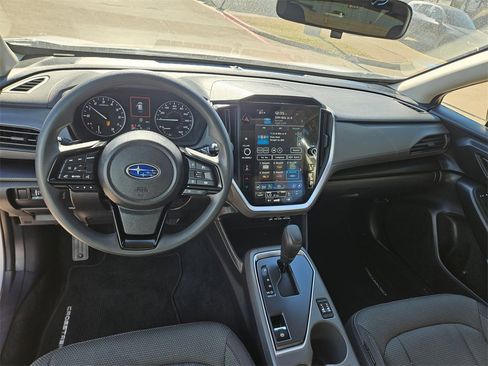 Used 2024 Subaru Crosstrek 2.0i Premium image 15