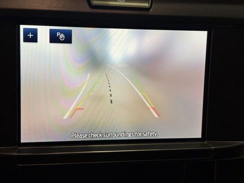 Used 2025 Ford F350 XLT AWD/4WD image 3