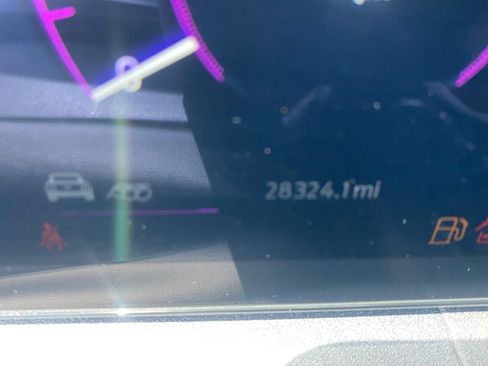 Used 2025 Ford Mustang Coupe RWD image 30
