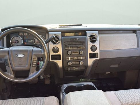 Used 2010 Ford F150 XLT image 19