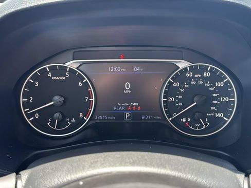 Used 2025 Nissan Altima 2.5 SV FWD image 28