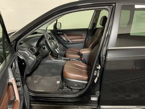 Used 2017 Subaru Forester 2.5i Touring AWD/4WD image 23