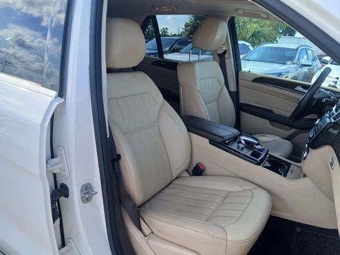 Used 2016 Mercedes-Benz GLE 350 w/ Premium Package image 16