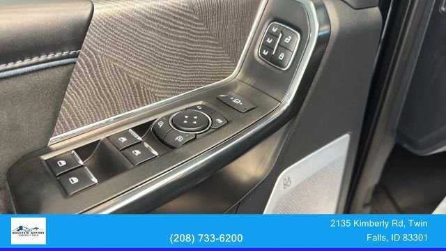 Used 2025 Ford F350 Platinum w/ Tremor Off-Road Package AWD/4WD image 18