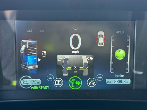 Used 2014 Chevrolet Volt Premium w/ Premium Trim Package image 15