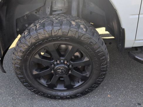 Used 2020 RAM 2500 Big Horn w/ Level 2 Equipment Group AWD/4WD image 12