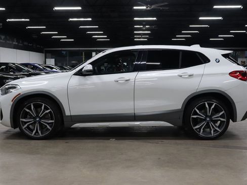 Used 2018 BMW X2 sDrive28i w/ M SportX Package image 2