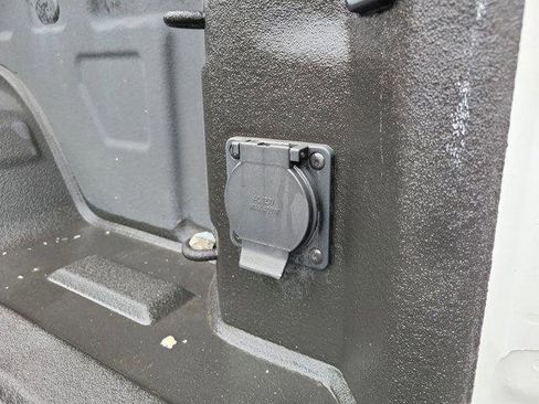 Used 2023 GMC Sierra 1500 Pro w/ Graphite Edition image 11