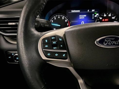 Certified 2023 Ford Explorer XLT w/ Equipment Group 202A image 17