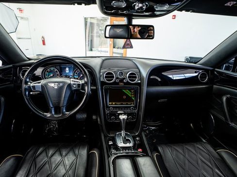 Used 2015 Bentley Flying Spur V8 image 56