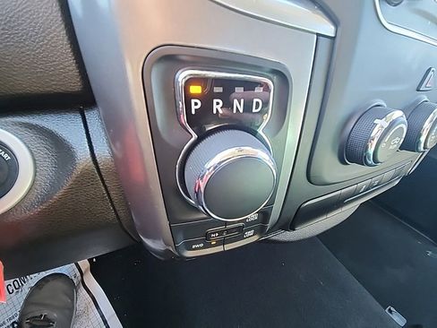 Used 2024 RAM 1500 Classic SLT AWD/4WD image 18