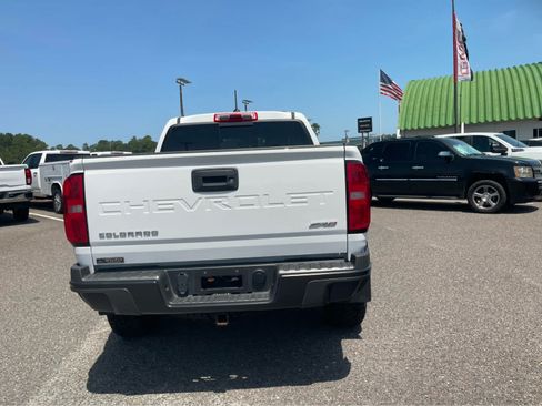 Used 2022 Chevrolet Colorado ZR2 AWD/4WD image 6