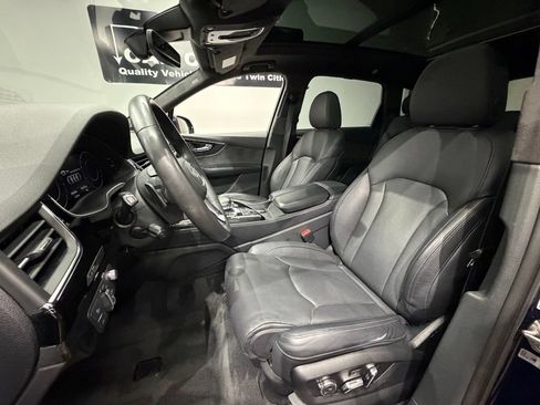Used 2019 Audi Q7 3.0T Prestige w/ Prestige Package AWD/4WD image 27