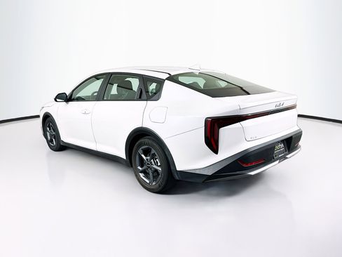 Used 2025 Kia K4 FWD image 5