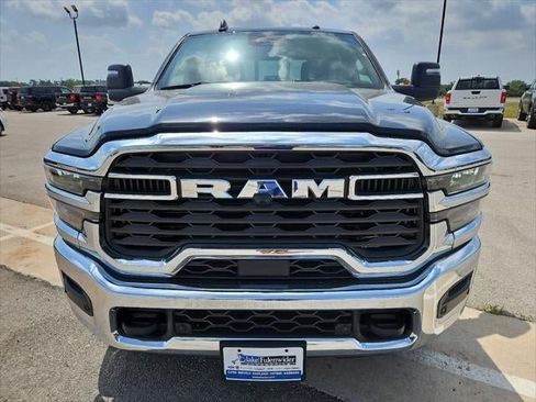 New 2026 RAM 2500 Tradesman AWD/4WD image 42