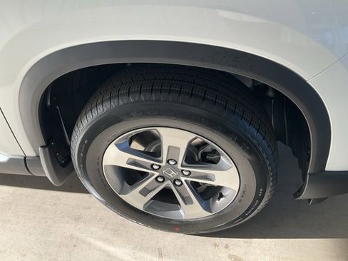 New 2025 Honda Pilot EX-L image 29