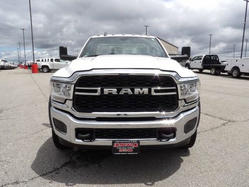 Used 2022 RAM 4500 Tradesman RWD image 12