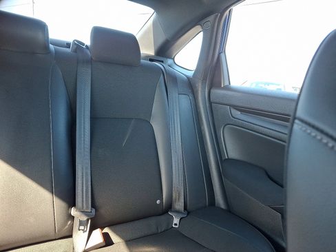 Used 2023 Honda Civic Sport image 16