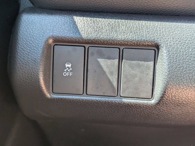 Used 2025 Honda Pilot Sport image 18