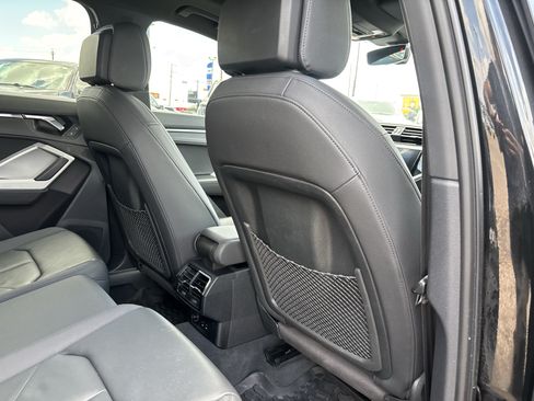 Used 2022 Audi Q3 2.0T Premium Plus w/ Premium Plus Package AWD/4WD image 27