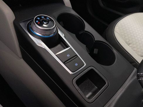 New 2025 Ford Escape Active w/ Active Premium Tech Pack image 24