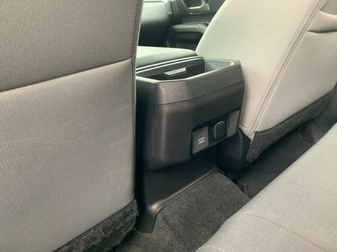 Used 2024 Toyota Tacoma TRD Sport w/ TRD Sport Upgrade Package AWD/4WD image 15