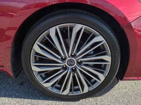 Used 2023 Nissan Altima 2.5 SL image 11