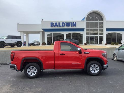 Used 2024 GMC Sierra 1500 Pro w/ Pro Value Package image 8