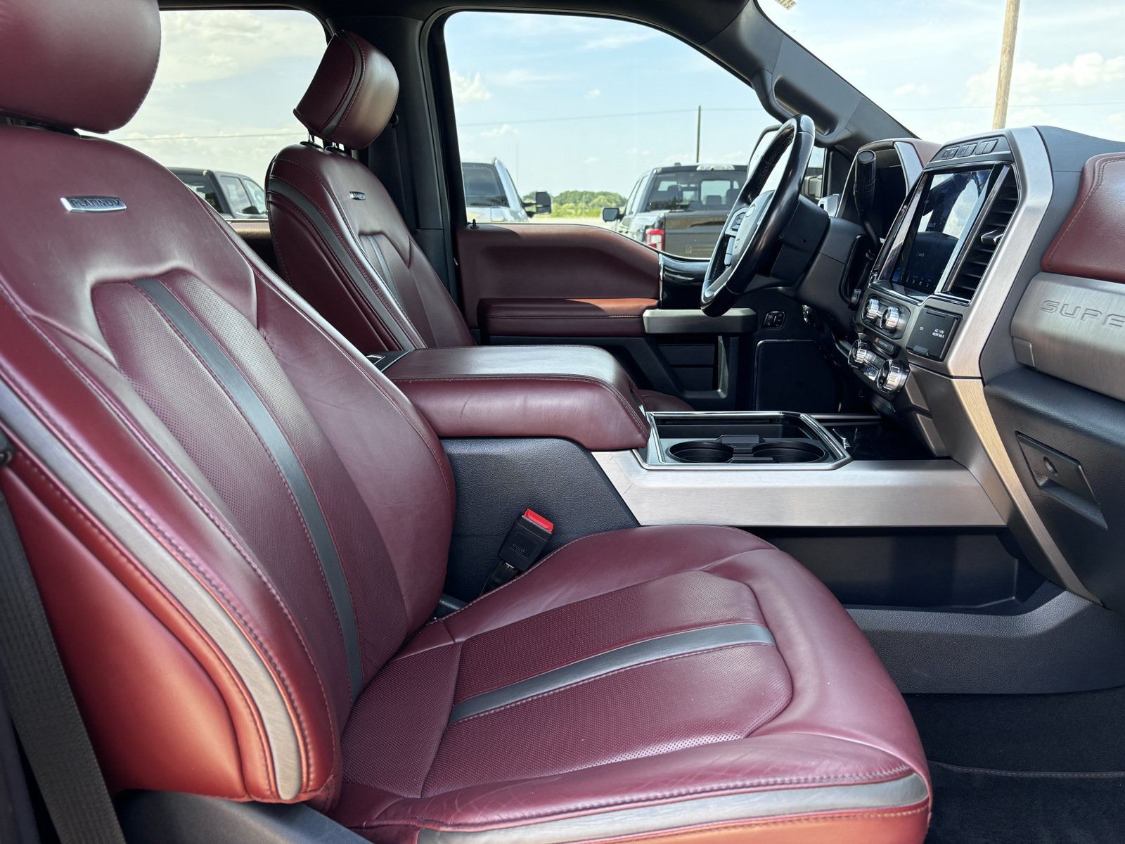 Used 2022 Ford F350 Platinum AWD/4WD image 22