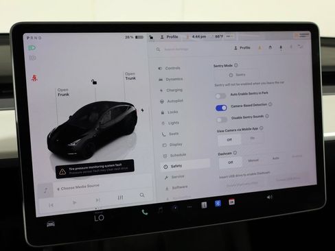 Used 2023 Tesla Model Y Performance AWD/4WD image 37