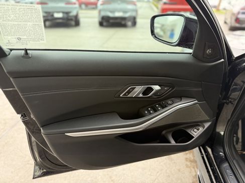 Used 2022 BMW M340i xDrive image 9