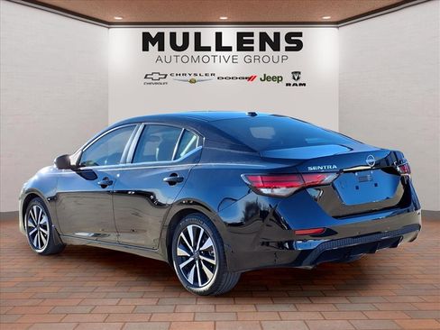 Used 2024 Nissan Sentra SV w/ SV Premium Package image 7