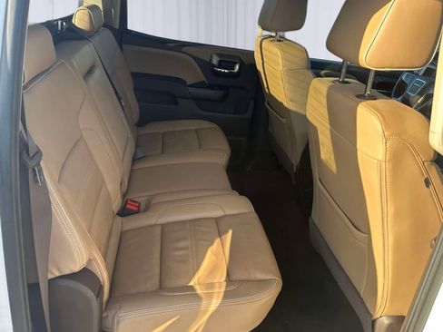 Used 2017 GMC Sierra 2500 Denali w/ Suspension Package, Off-Road image 10