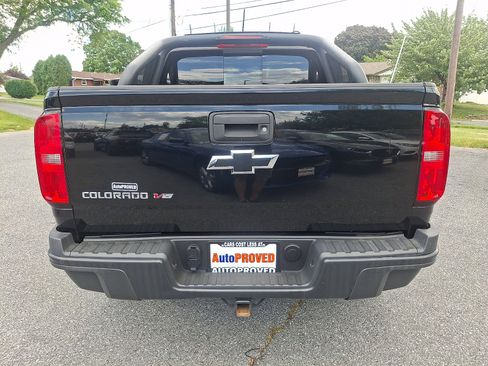 Used 2017 Chevrolet Colorado ZR2 AWD/4WD image 5