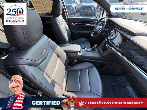 Used 2024 Cadillac XT6 Premium Luxury AWD/4WD image 29
