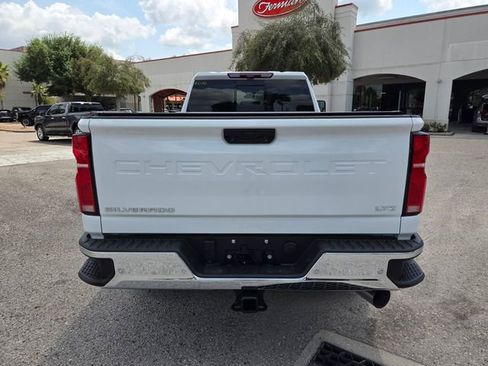 Used 2025 Chevrolet Silverado 2500 LTZ w/ LTZ Premium Package image 15