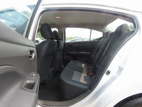 Used 2023 Nissan Versa S w/ S Plus Package image 20