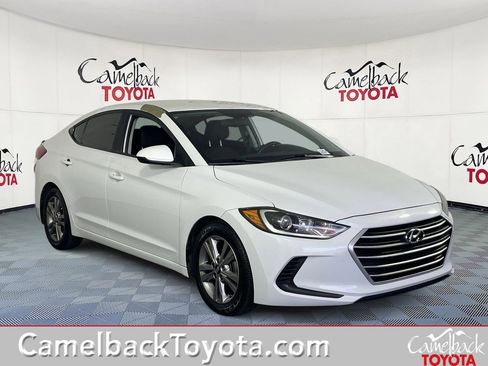 Used 2018 Hyundai Elantra SEL image 1